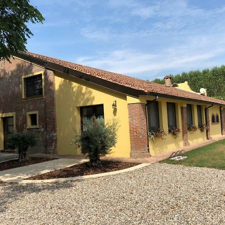 Agriturismo La Bicocca Sermide Kültér fotó