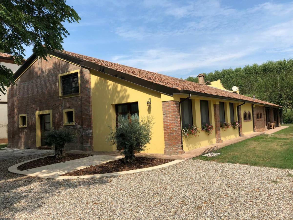 Agriturismo La Bicocca Sermide Kültér fotó